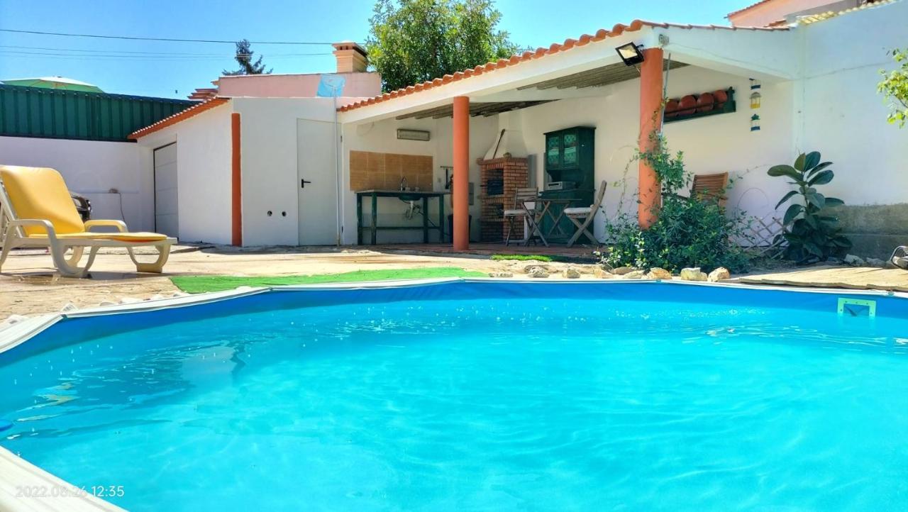 Suite In A Rustic House With Swimming Pool سيسيمبرا المظهر الخارجي الصورة